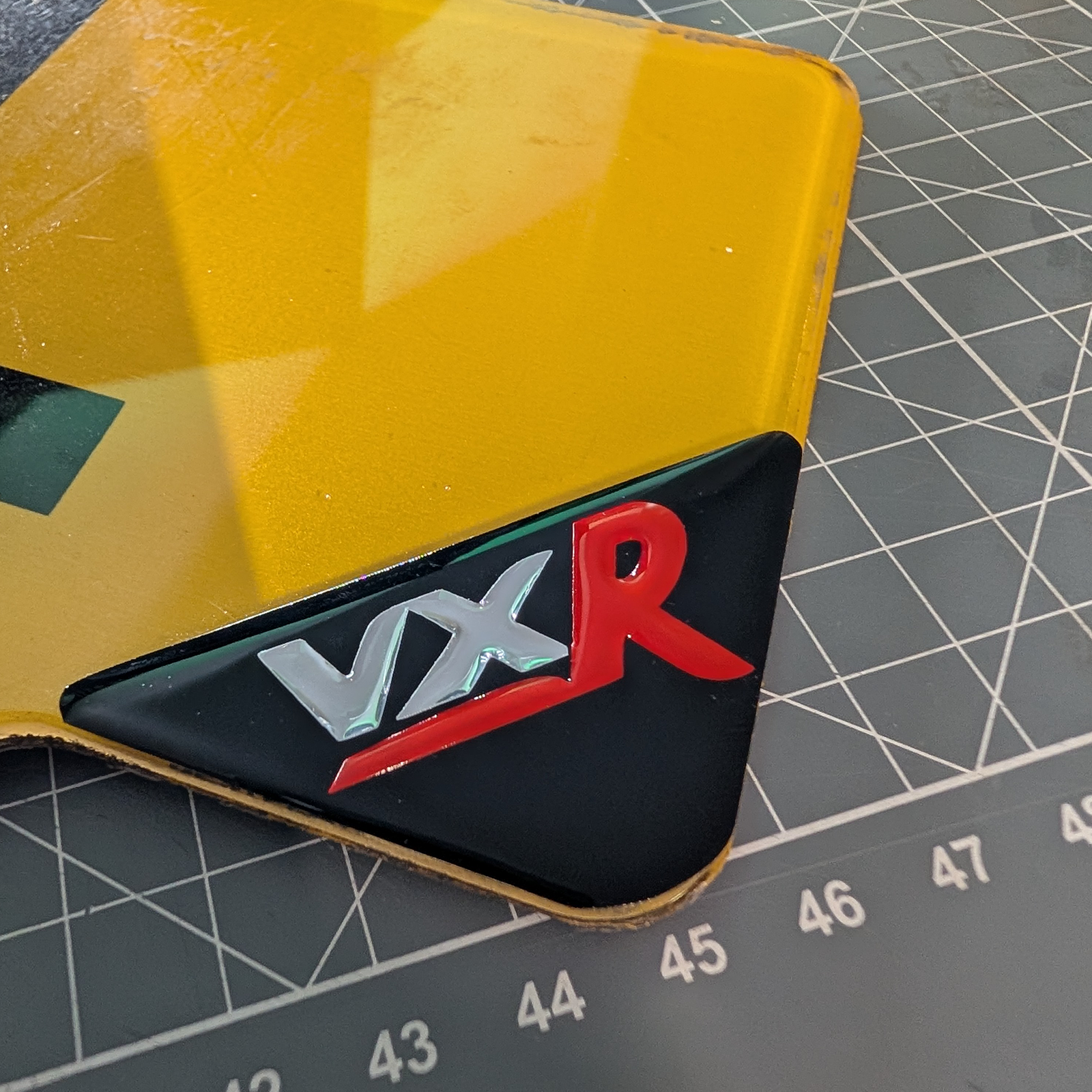 3D Gel Number Plate Corner Gels Pair – Premium Domed Number Plate Corner Protectors / Styling Decals